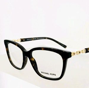 Meet your Posher, Ruth